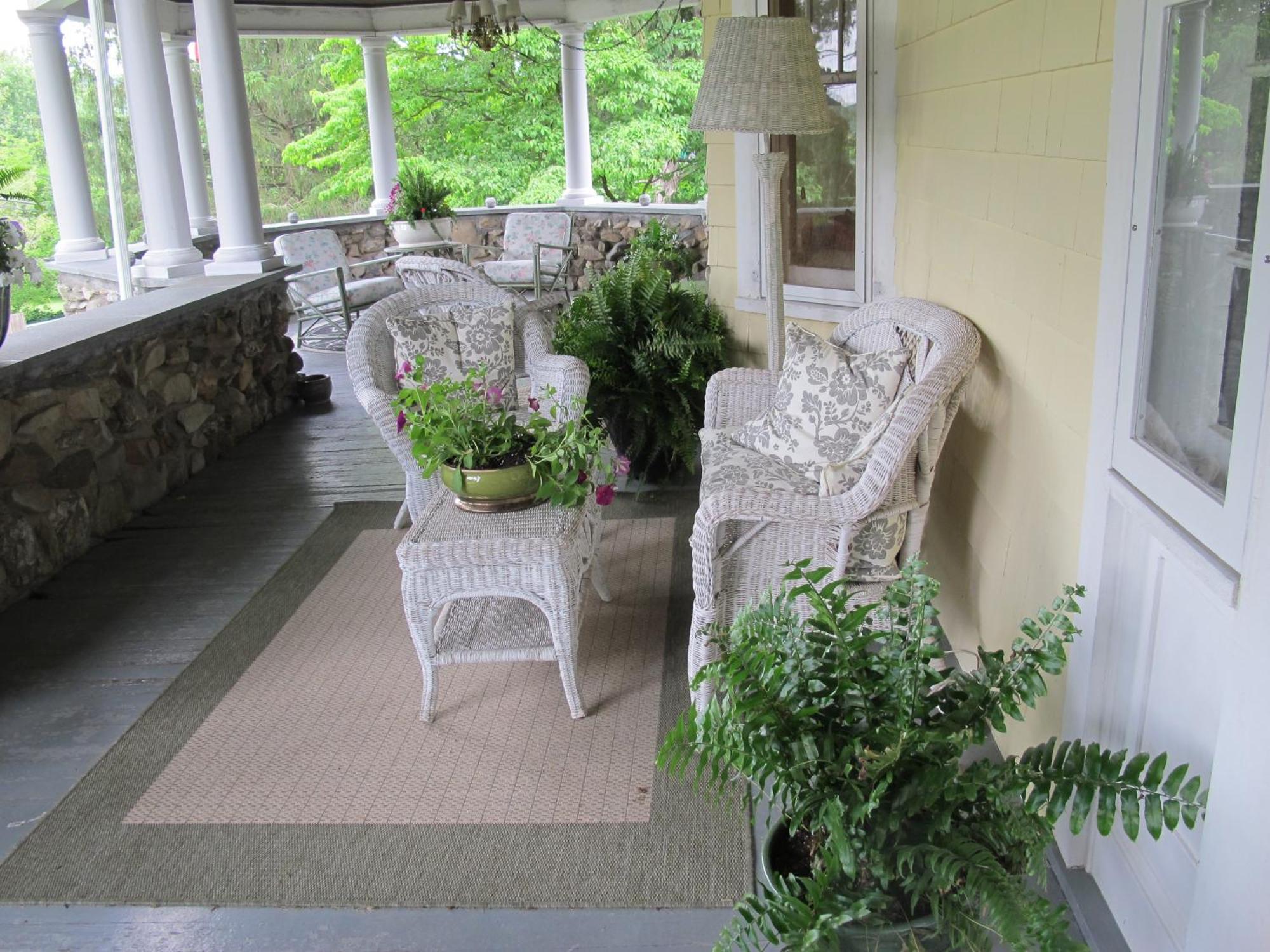 Hilltop House Bed & Breakfast Amenia Exterior foto